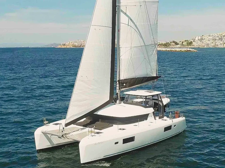 Yacht charter Paros (Island) - Lagoon Lagoon 42 on SamBoat