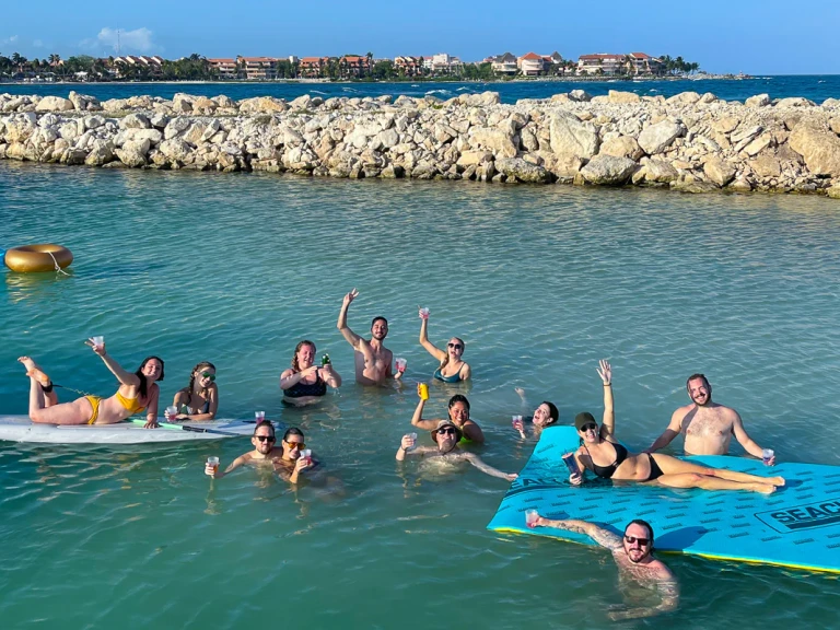 Hire Luxury Yacht with or without skipper Custom Made Puerto Aventuras
