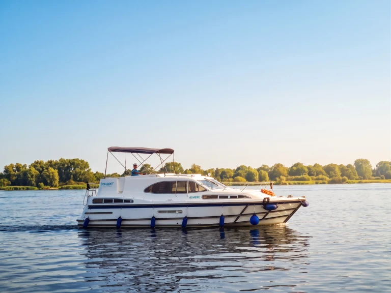 Yacht hire Nieuw-Loosdrecht cheap Europa E.500