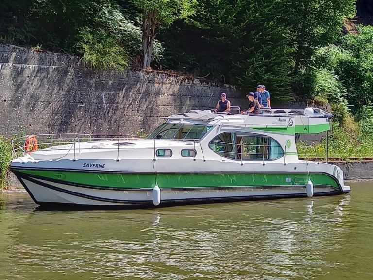 Motorboat hire in Saverne - Nicols Yacht Nicols Quattro Fly C Green