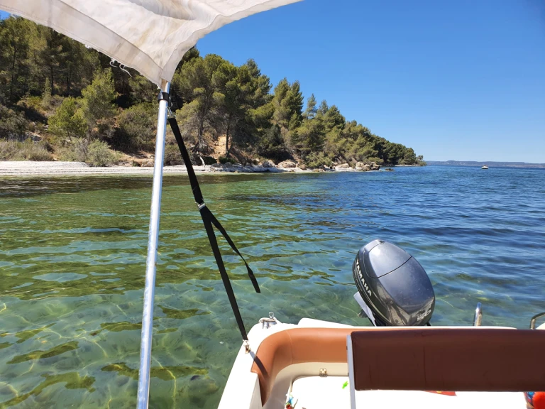 Hire Motorboat with or without skipper TA MARE Saint-Chamas