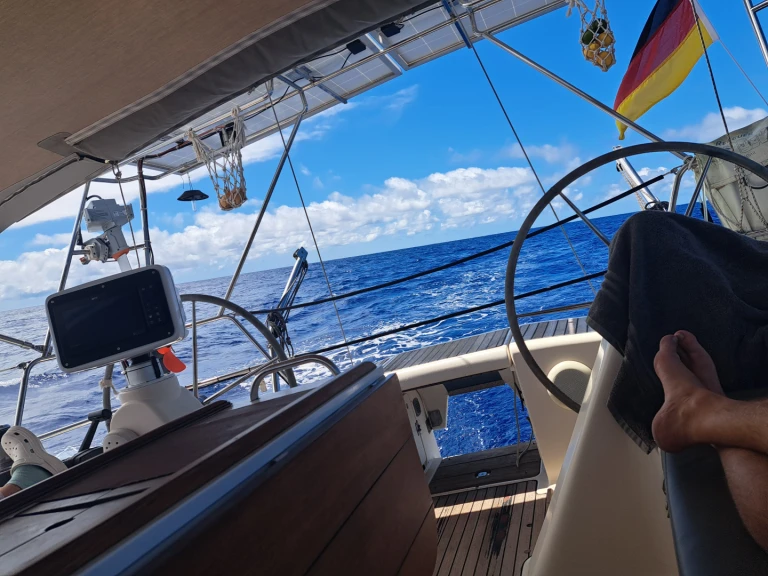 Hire Sailboat Bavaria with a boat licence