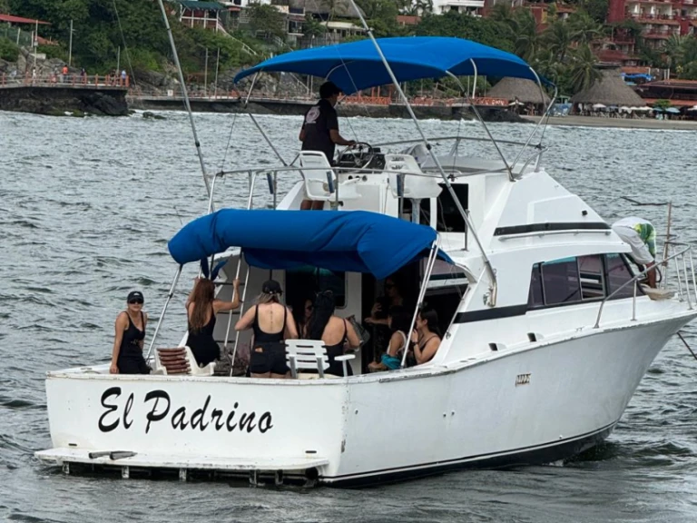 Hire Motorboat with or without skipper Bertram Ixtapa-Zihuatanejo