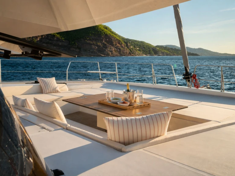 Hire Luxury Yacht with or without skipper Bali Frenchman's Cay