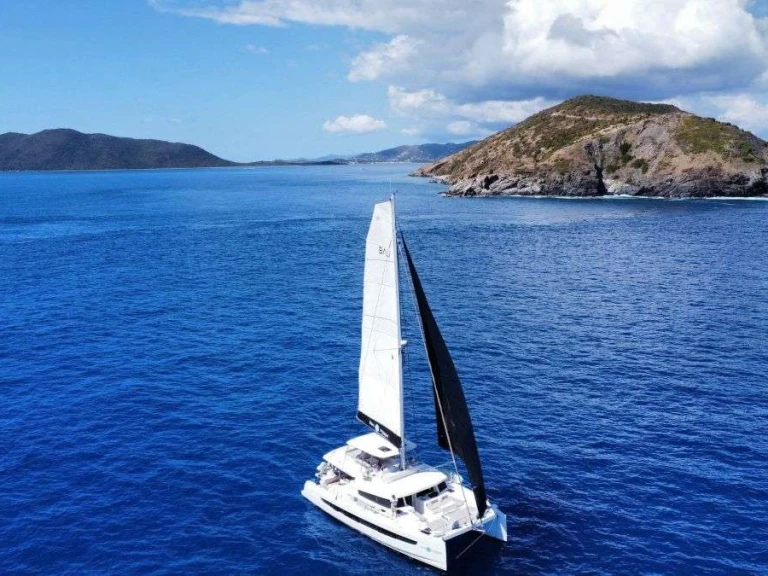 Hire Luxury Yacht with or without skipper Bali British Virgin Islands (BVI)