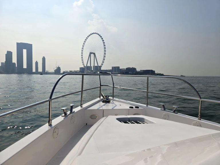 Yacht hire Dubai Marina cheap custom