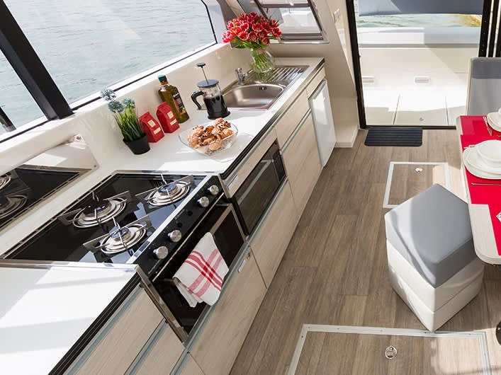 Yacht charter Decize - Le Boat Horizon 1 on SamBoat