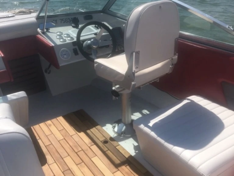 Hire a Sea Ray Seville 16 Divatte-sur-Loire