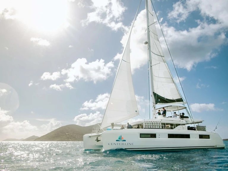 Hire Luxury Yacht with or without skipper Lagoon U.S. Virgin Islands