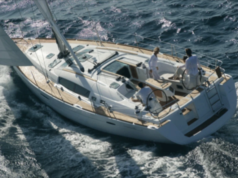 Hire a Bénéteau Oceanis 46 Family Oban