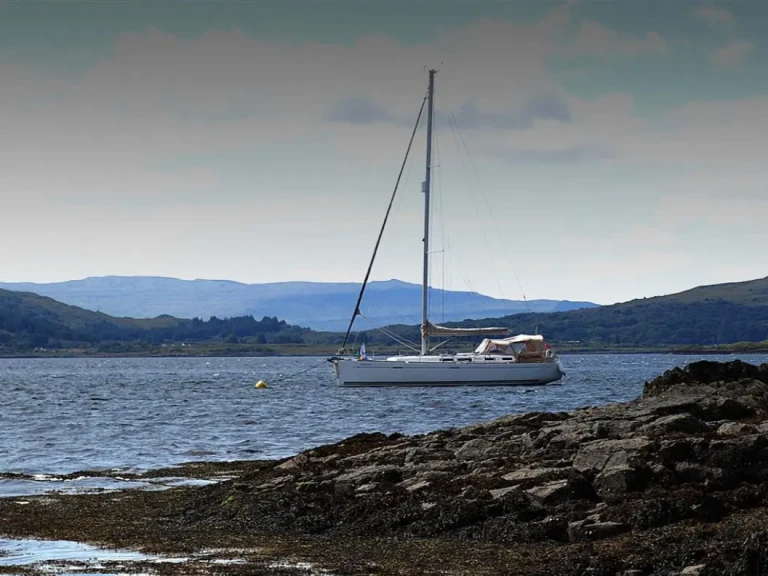 Hire Sailboat Dufour with a boat licence