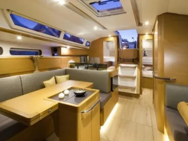 Hire a Jeanneau Sun Odyssey 409 Oban
