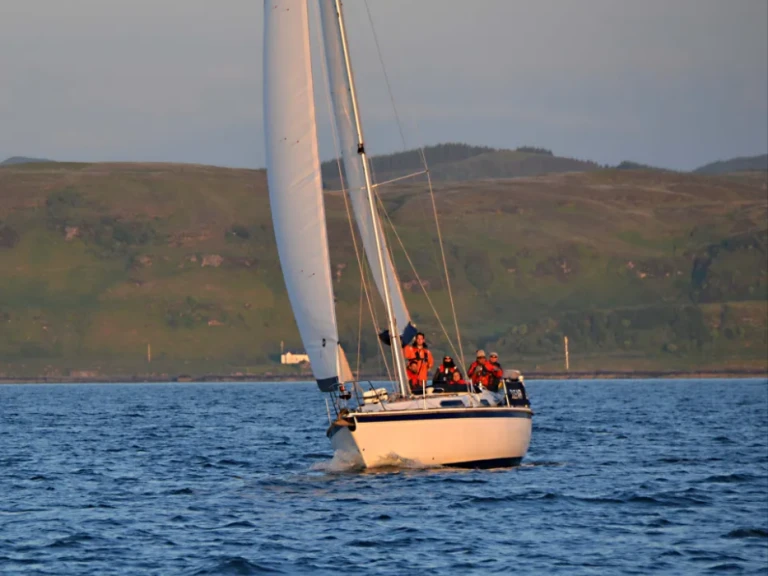 Yacht hire Oban cheap Oceanranger