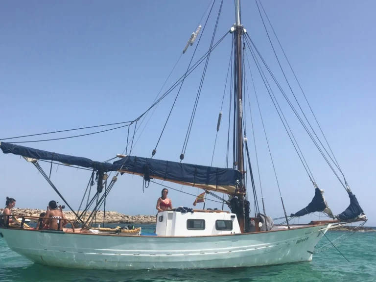 Balandra Clasico charter bareboat or skippered in  Las Negras