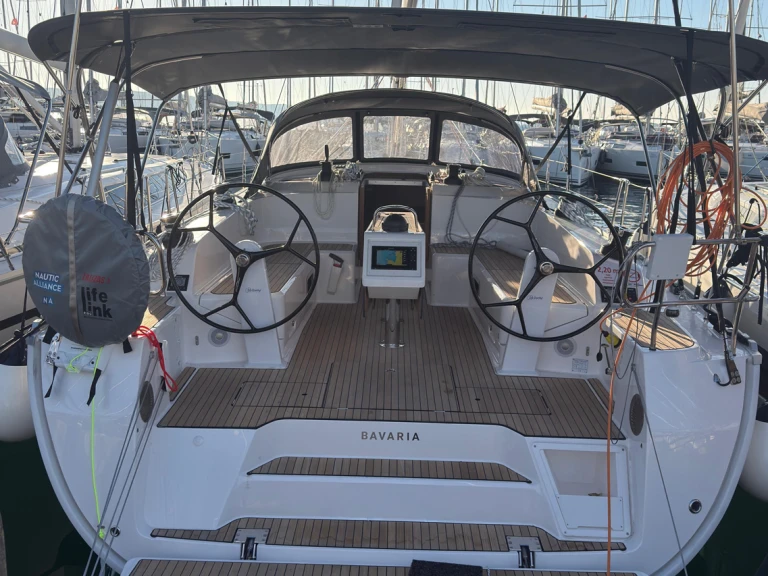 Yacht charter Biograd na Moru - Bavaria Bavaria Voyager 45 on SamBoat