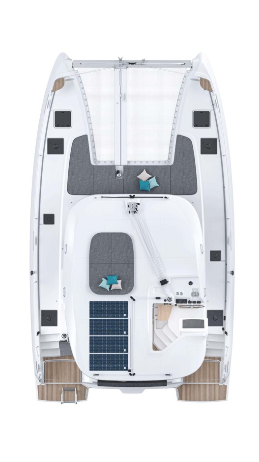 Hire Catamaran Lagoon with a boat licence