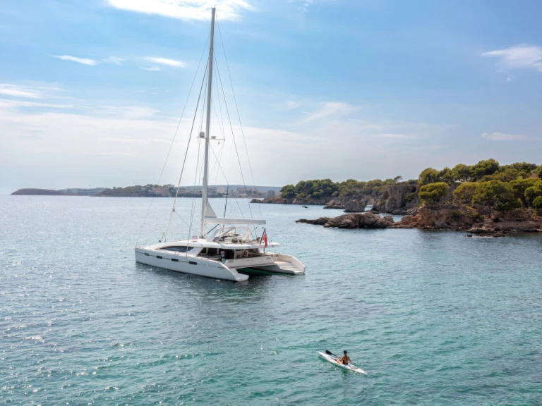 Hire Catamaran Matrix with a boat licence