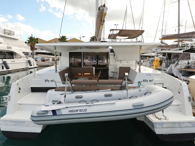 Yacht charter Trogir - Fountaine Pajot Lucia 40 on SamBoat