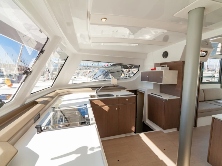 Yacht hire Fethiye cheap Bali Catspace Voile