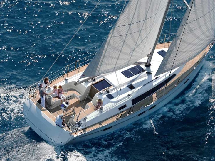 Yacht hire Skiathos cheap Cruiser 46