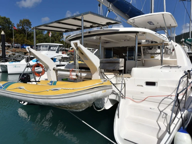 Hire Catamaran Leopard Catamarans / Robertson & Caine with a boat licence