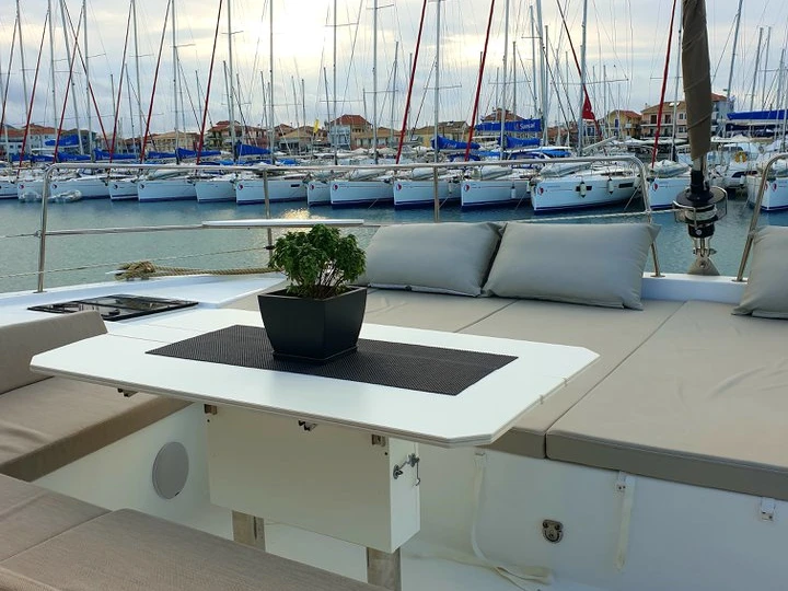 Bali Bali 4.6 charter bareboat or skippered in  Lygia