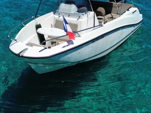 Charter a Quicksilver Activ 505 Open in Saint-Aygulf on Samboat