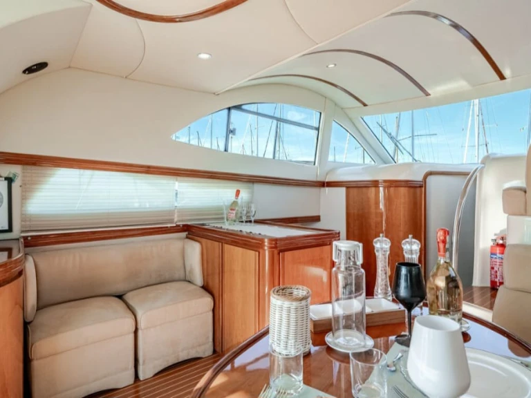 Yacht charter Castellammare di Stabia - Rodman Rodman 38 Fly on SamBoat
