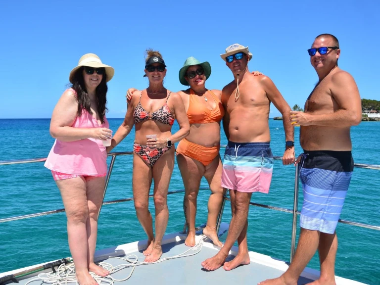 Charter a Custom Made custom in Puerto Plata on Samboat
