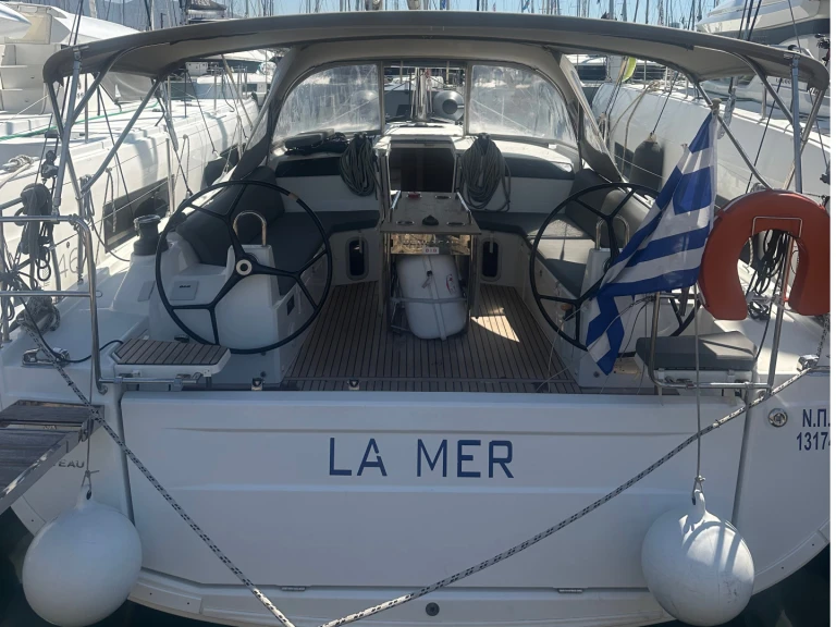 Hire Sailboat with or without skipper Bénéteau Alimos
