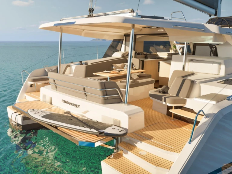 Catamaran to hire Saint-Mandrier-sur-Mer at the best price