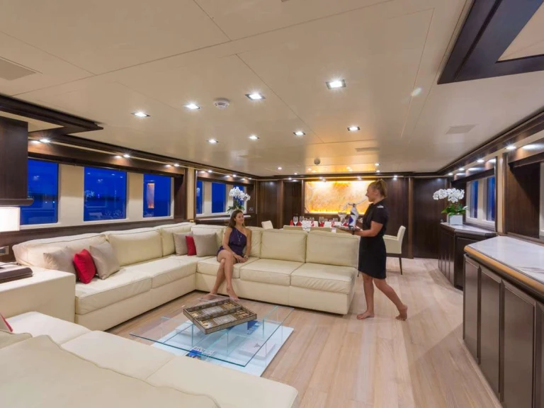 Filippetti Yachts GATSBY charter bareboat or skippered in  Naples