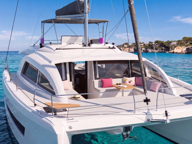 Bali Bali 4.3 charter bareboat or skippered in  Saint-Mandrier-sur-Mer