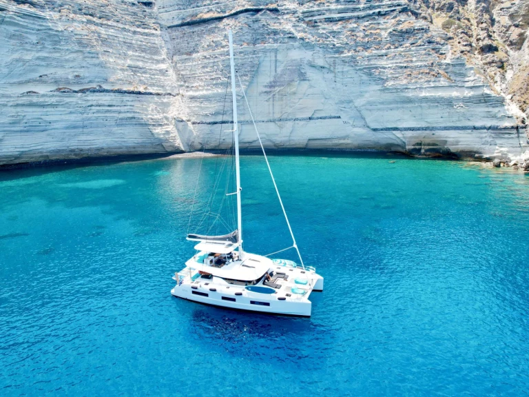 Luxury Yacht hire in Greece - Lagoon VERINA STAR