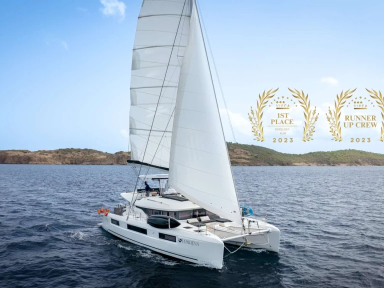Charter a Lagoon LA SIRENA in Road Town on Samboat