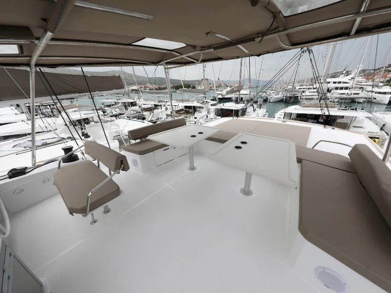 Bali Bali 5.4 charter bareboat or skippered in  Trogir