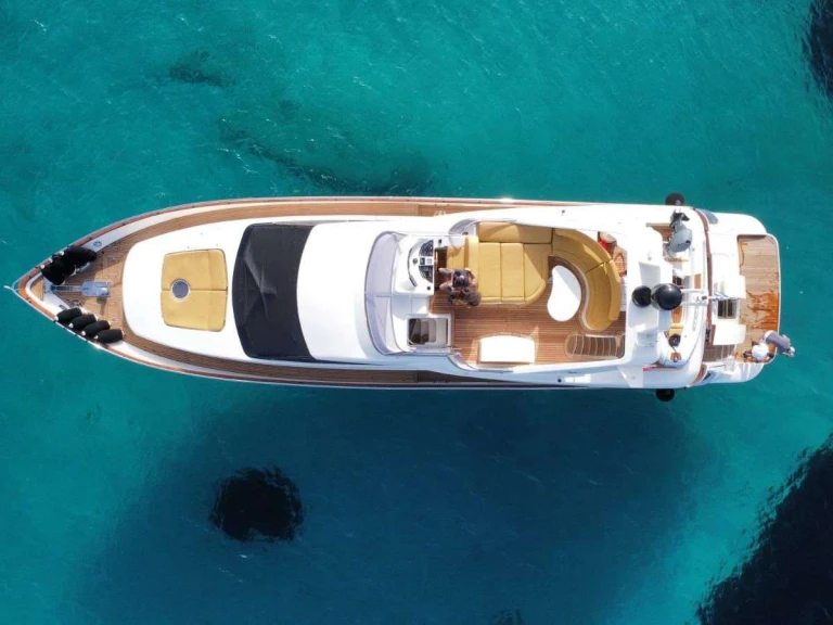 Charter a Azimut ESTIA ZEUS in Athens on Samboat