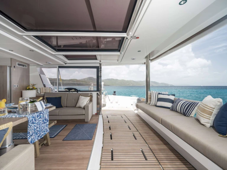 Charter a Bali MYSTIC in Road Town on Samboat
