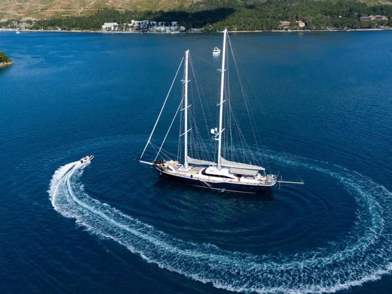 Yacht hire Greece cheap UBI BENE
