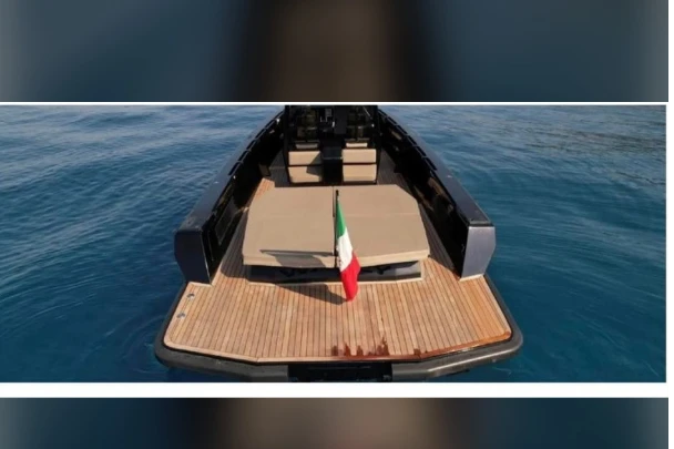 Hire Motorboat WALLY YACHTS with a boat licence