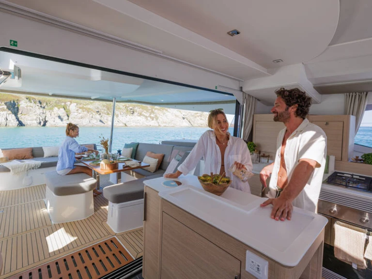 Catamaran to hire Palma de Mallorca at the best price