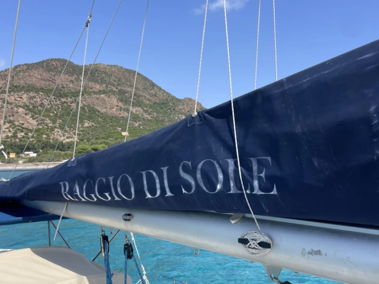 Sailboat to hire Porto Tramatzu at the best price