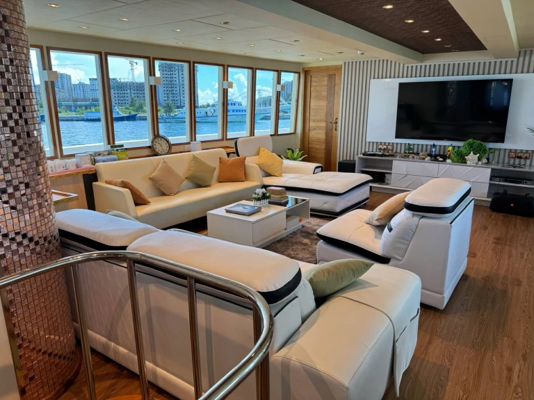 Yacht charter Malé - Custom Made custom on SamBoat