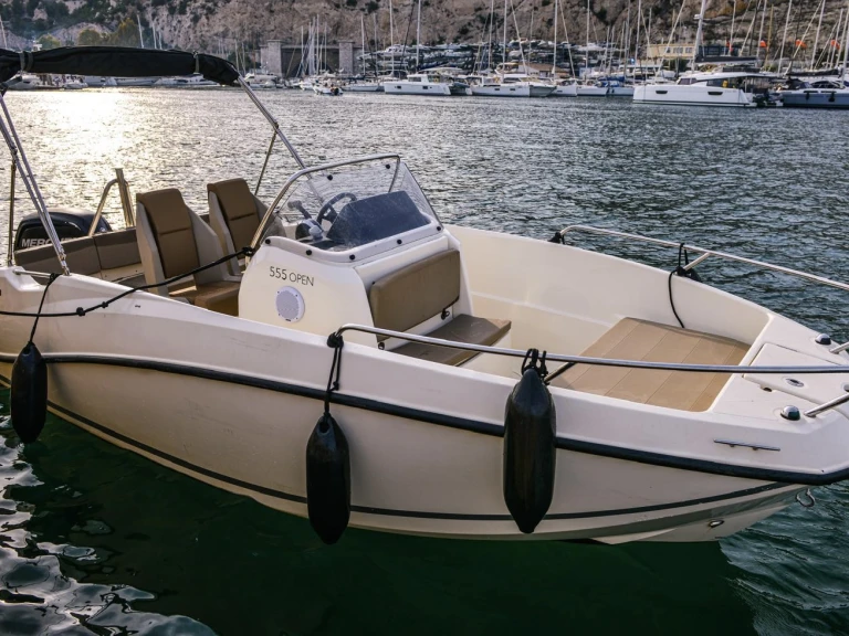 Quicksilver Activ 555 Open charter bareboat or skippered in  Marseille