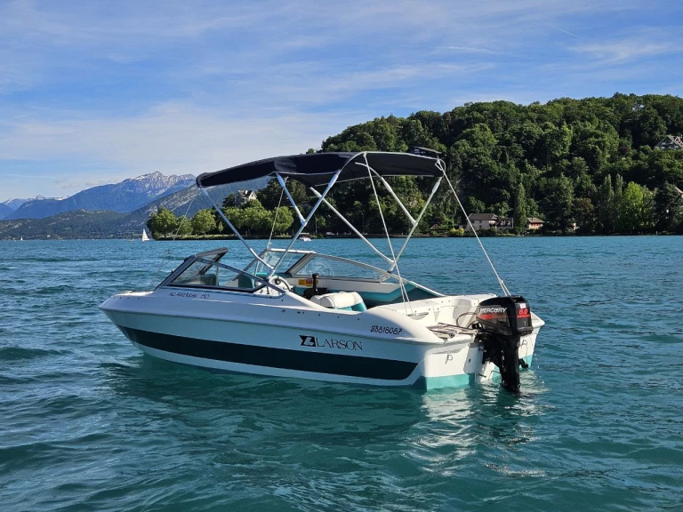 Hire a Larson 150 Annecy