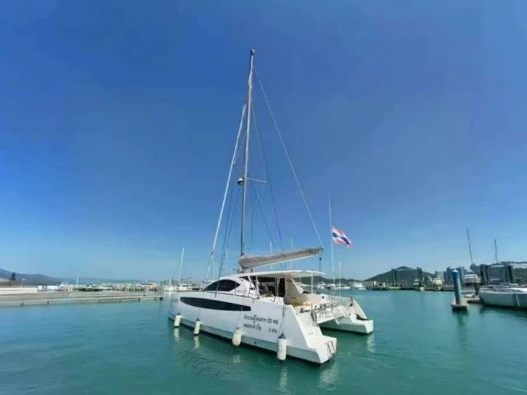 Catamaran hire in Mai Khao - Comar Comet 37