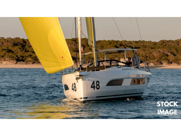 Yacht charter Piombino - Dufour Dufour 48 on SamBoat