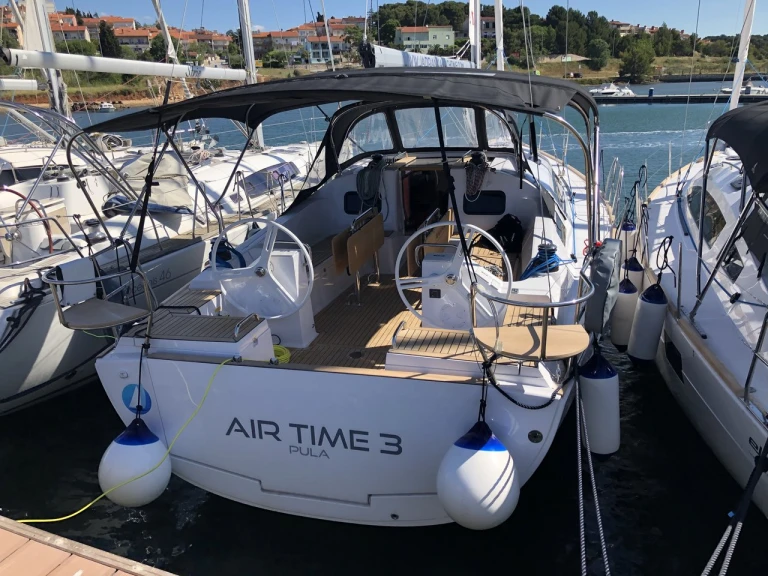 Yacht charter Punat - Elan Impression 45.1 on SamBoat