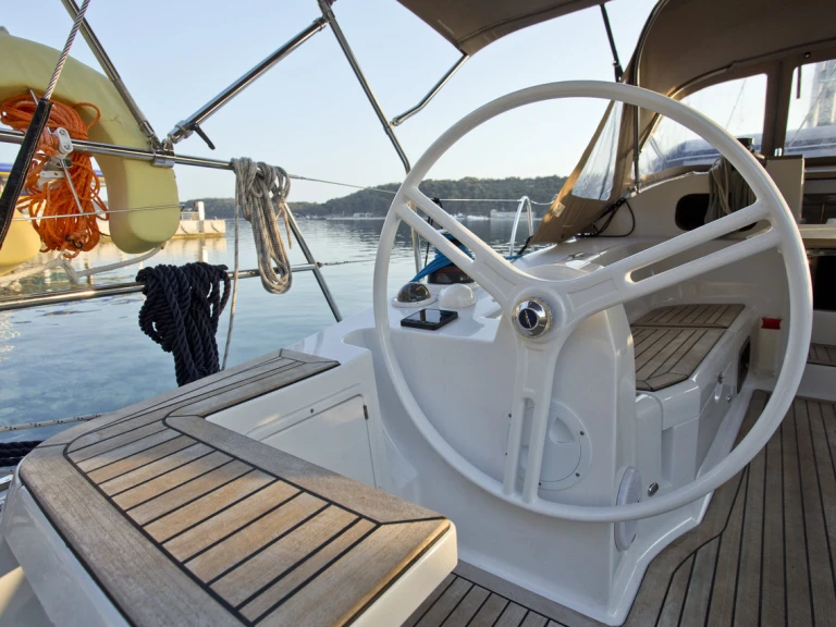 Hire a Elan Impression 40 Punat