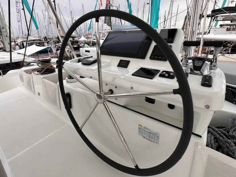 Hire a Lagoon LAGOON 51 ICONIC Split